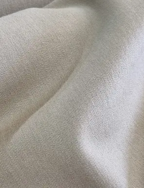 Summer’s Gentle Weave: Fabrics That Breathe Elegance and Light
