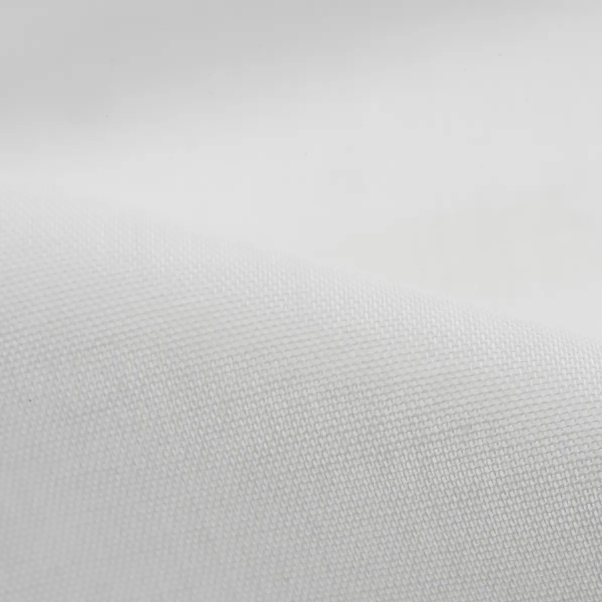 Weiße thermobondbare Einlage 105 g/m² – Weicher Fall 1