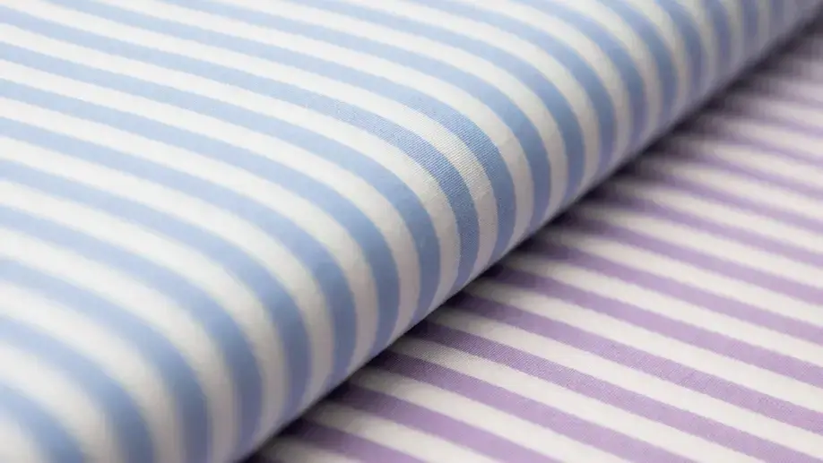 Poplin vs. twill shirt: Choosing the ideal weave